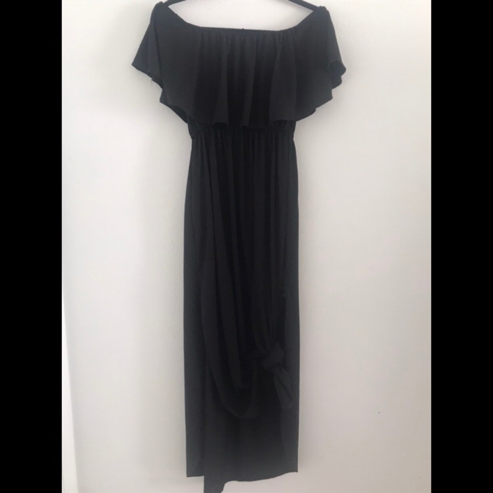 Black Off the Shoulder Maxi Dress